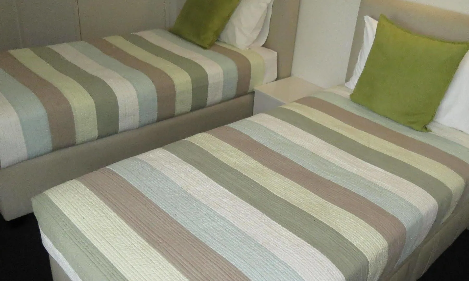 Outrigger Apartments ميناء دوغلاس أستراليا