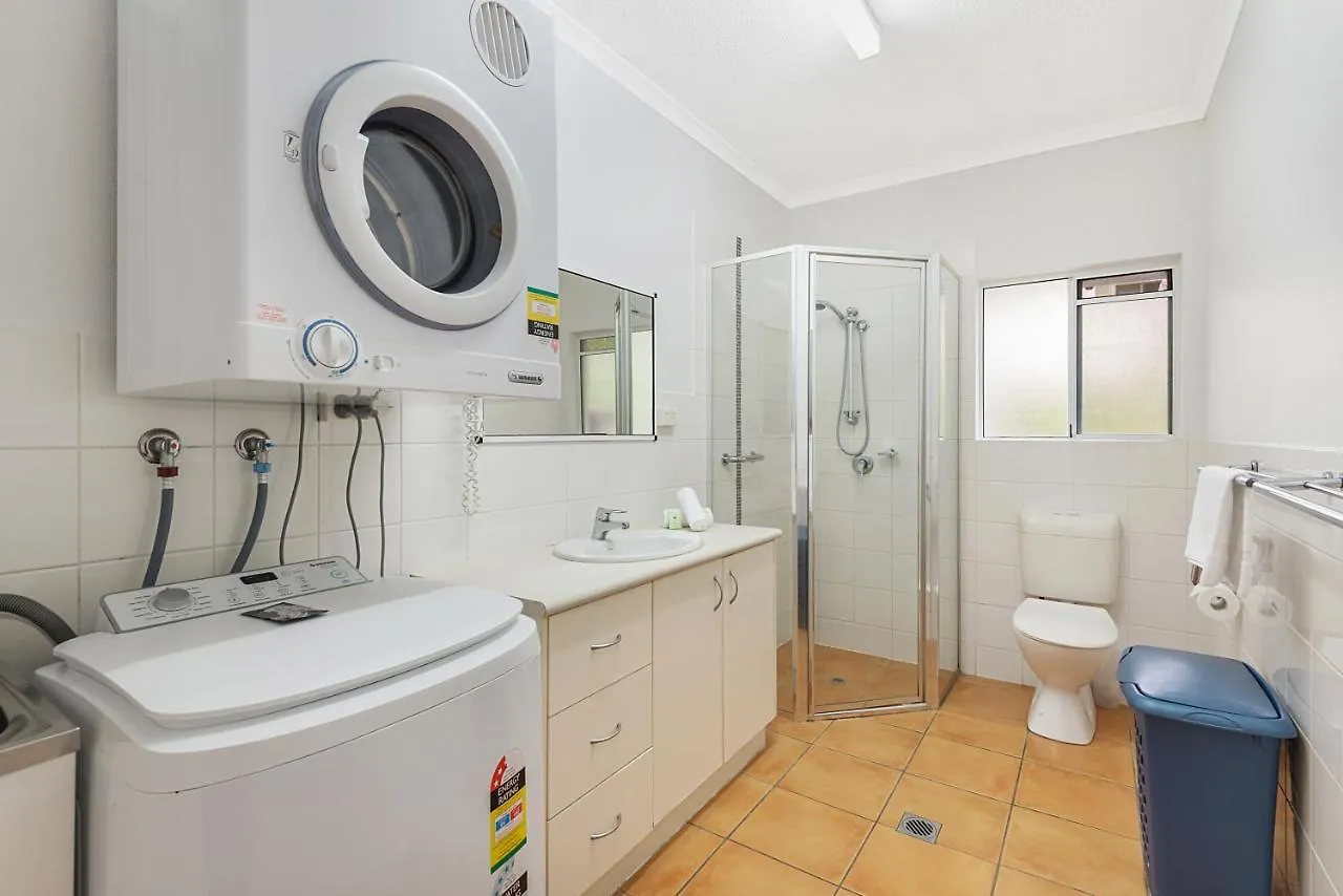 Outrigger Apartments ميناء دوغلاس 3*,